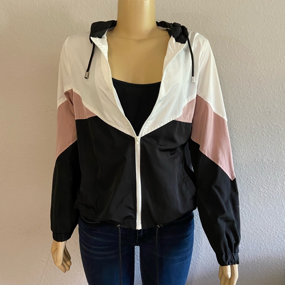 LOVE TREE black/white/pink wind breaker SIZE M